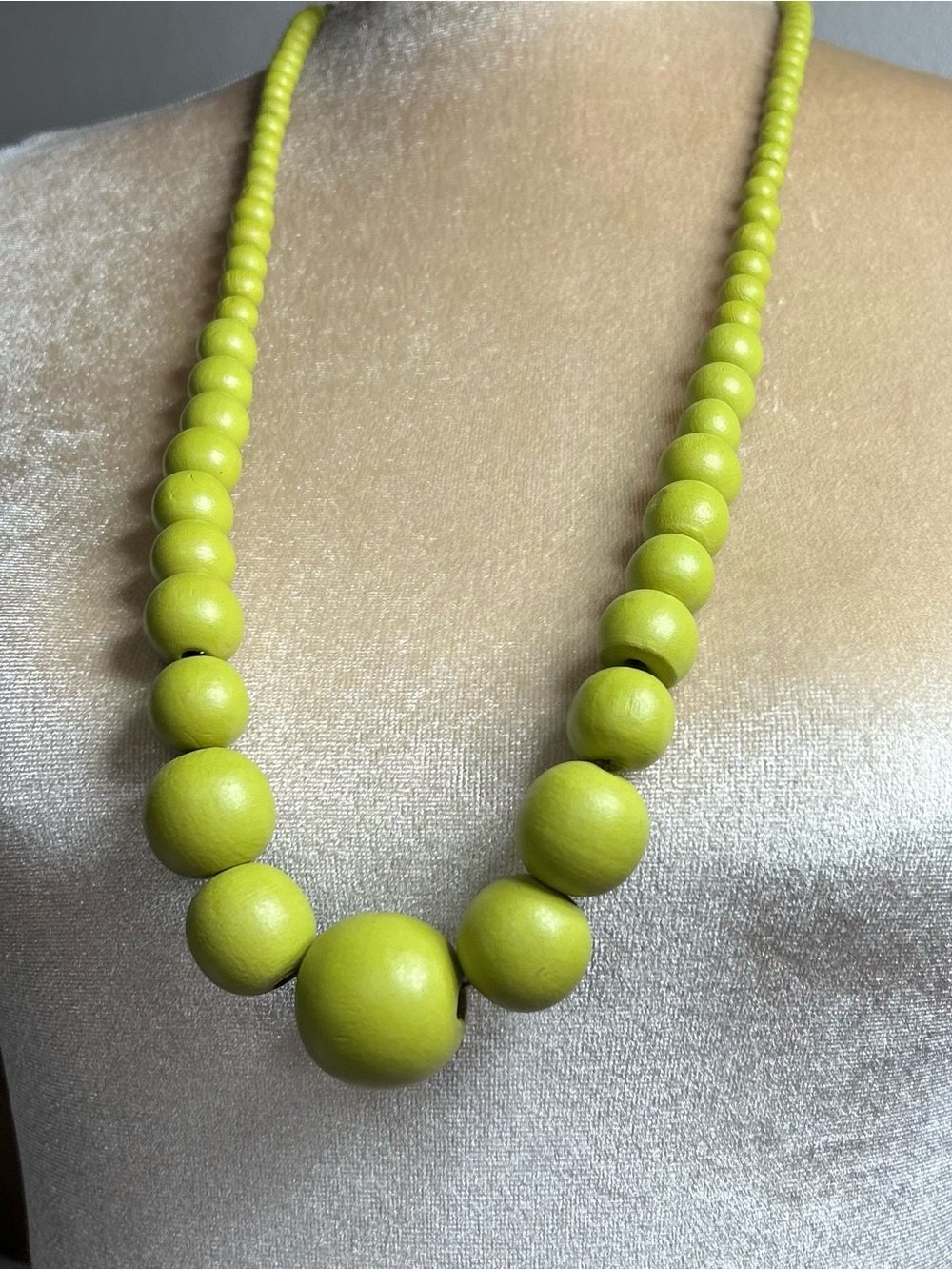 Yellow green wooden chunky beaded necklace